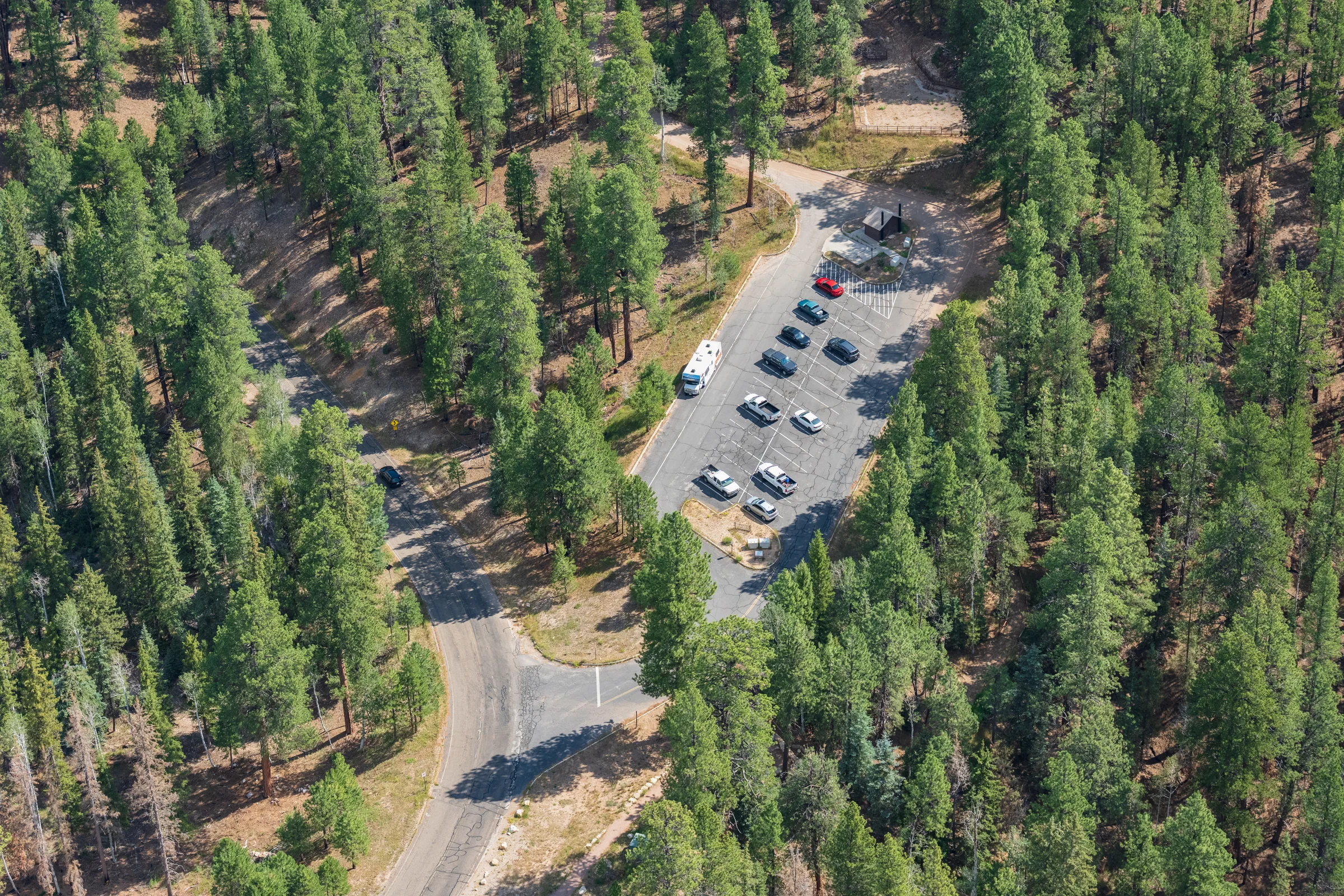 The parking and access area at North Kaibab Trailhead